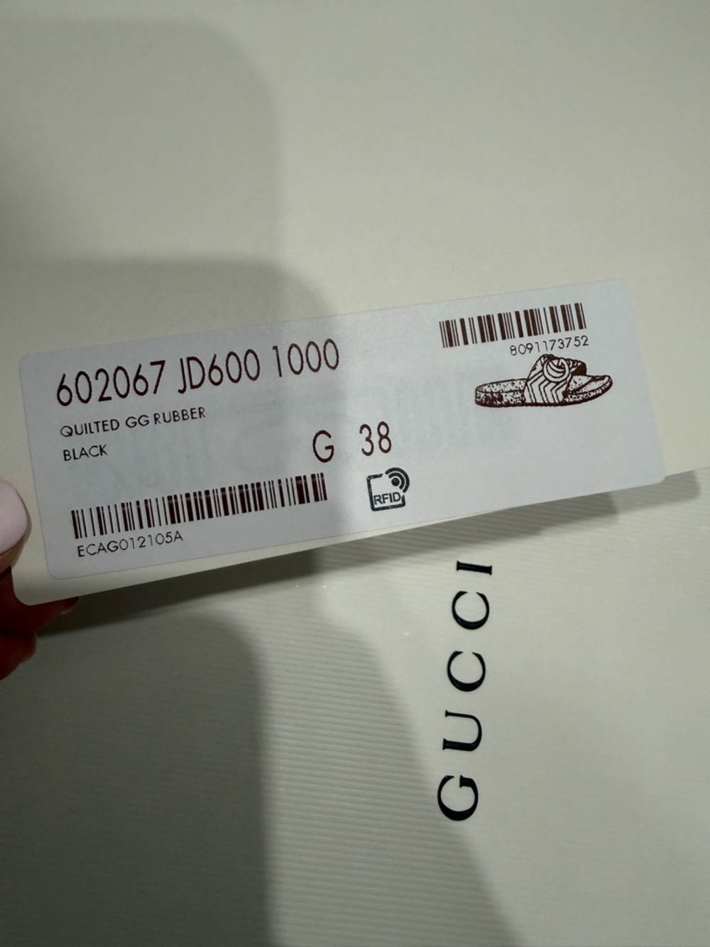 Authentic Gucci Matelasse Black Logo Slide Sandals - Women Size 38 / 7.5 - Picture 3 of 10